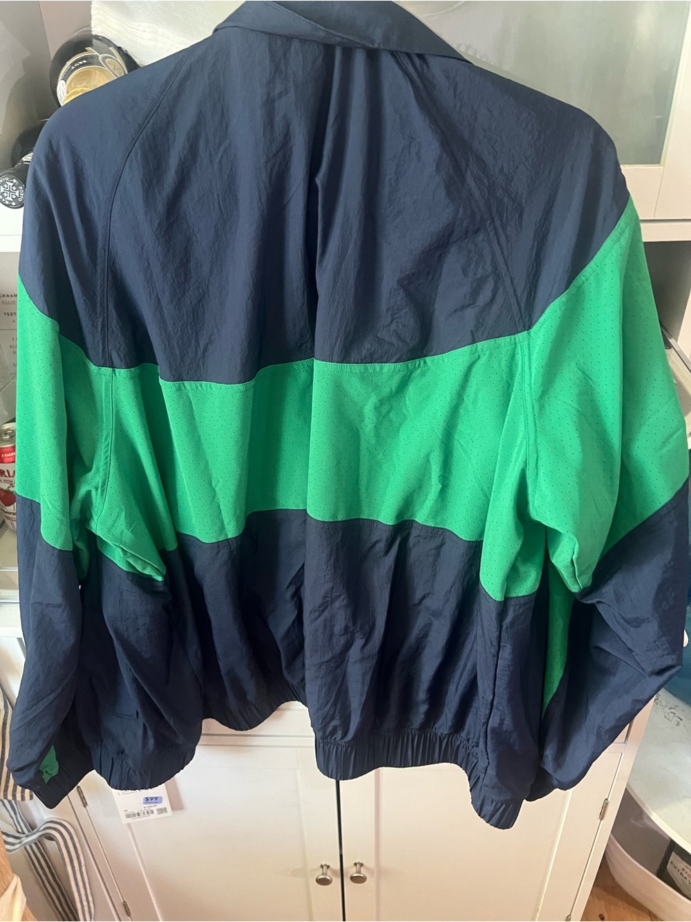 Lululemon Nylon Jacket *** FLASHH SALEEE***